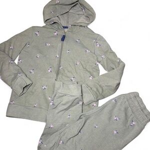 Cat & Jack Girls Green Floral Fleece-Lined 2 PC Sweatsuit – Size M (7/8)